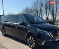 Чорний Мерседес EQV, об'ємом двигуна 0 л та пробігом 133 тис. км за 27900 $, фото 1 на Automoto.ua