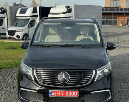 Черный Мерседес EQV, объемом двигателя 0 л и пробегом 65 тыс. км за 45500 $, фото 1 на Automoto.ua