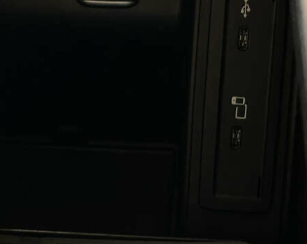 Черный Мерседес EQV, объемом двигателя 0 л и пробегом 65 тыс. км за 45500 $, фото 41 на Automoto.ua