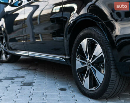 Черный Мерседес EQV, объемом двигателя 0 л и пробегом 12 тыс. км за 94500 $, фото 7 на Automoto.ua