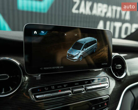 Черный Мерседес EQV, объемом двигателя 0 л и пробегом 12 тыс. км за 94500 $, фото 49 на Automoto.ua