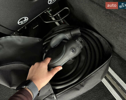 Чорний Мерседес EQV, об'ємом двигуна 0 л та пробігом 28 тис. км за 46900 $, фото 58 на Automoto.ua