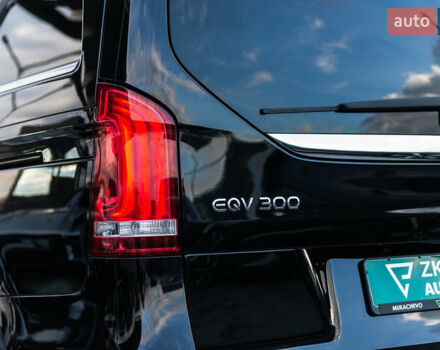 Черный Мерседес EQV, объемом двигателя 0 л и пробегом 12 тыс. км за 94500 $, фото 6 на Automoto.ua