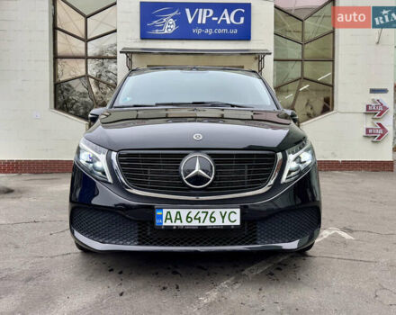 Чорний Мерседес EQV, об'ємом двигуна 0 л та пробігом 28 тис. км за 46900 $, фото 2 на Automoto.ua