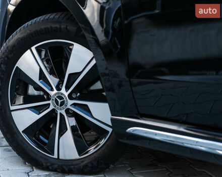 Черный Мерседес EQV, объемом двигателя 0 л и пробегом 12 тыс. км за 94500 $, фото 8 на Automoto.ua