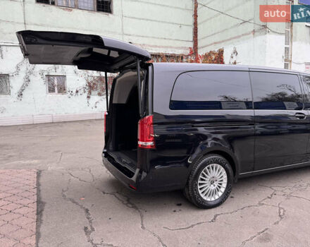 Чорний Мерседес EQV, об'ємом двигуна 0 л та пробігом 28 тис. км за 46900 $, фото 56 на Automoto.ua