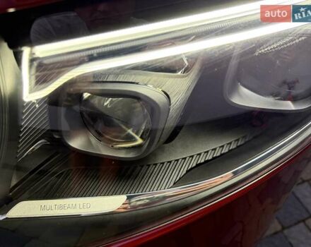 Красный Мерседес EQV, объемом двигателя 0 л и пробегом 3 тыс. км за 69382 $, фото 41 на Automoto.ua