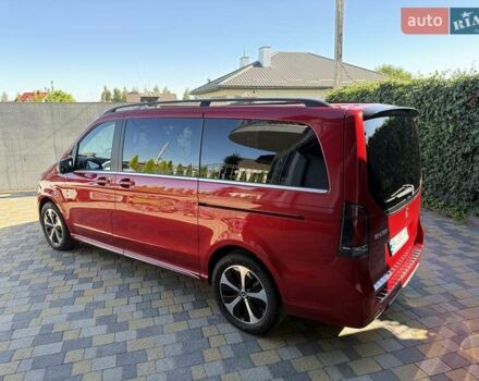 Красный Мерседес EQV, объемом двигателя 0 л и пробегом 3 тыс. км за 70938 $, фото 26 на Automoto.ua