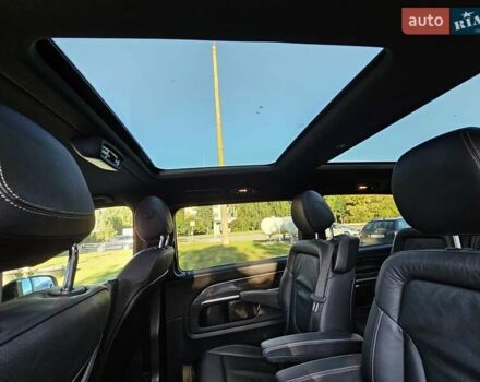 Серый Мерседес EQV, объемом двигателя 0 л и пробегом 91 тыс. км за 44999 $, фото 148 на Automoto.ua
