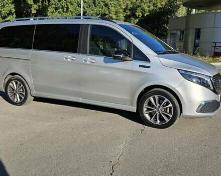 Серый Мерседес EQV, объемом двигателя 0 л и пробегом 91 тыс. км за 44999 $, фото 60 на Automoto.ua