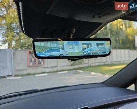 Серый Мерседес EQV, объемом двигателя 0 л и пробегом 91 тыс. км за 44999 $, фото 97 на Automoto.ua