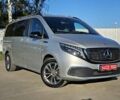 Серый Мерседес EQV, объемом двигателя 0 л и пробегом 91 тыс. км за 44999 $, фото 4 на Automoto.ua