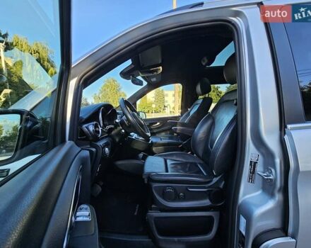 Сірий Мерседес EQV, об'ємом двигуна 0 л та пробігом 99 тис. км за 43500 $, фото 156 на Automoto.ua