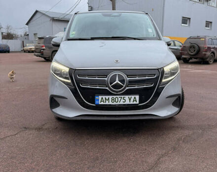 Серый Мерседес EQV, объемом двигателя 0 л и пробегом 17 тыс. км за 63900 $, фото 1 на Automoto.ua