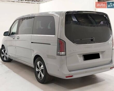 Серый Мерседес EQV, объемом двигателя 0 л и пробегом 7 тыс. км за 76900 $, фото 2 на Automoto.ua