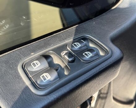 Синій Мерседес Г 400, об'ємом двигуна 4 л та пробігом 320 тис. км за 24990 $, фото 16 на Automoto.ua