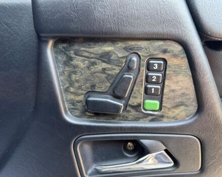 Синій Мерседес Г 400, об'ємом двигуна 4 л та пробігом 320 тис. км за 24990 $, фото 30 на Automoto.ua