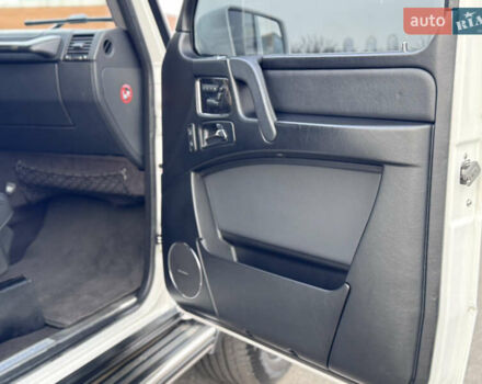 Белый Мерседес Г-Класс, объемом двигателя 2.99 л и пробегом 188 тыс. км за 49000 $, фото 38 на Automoto.ua