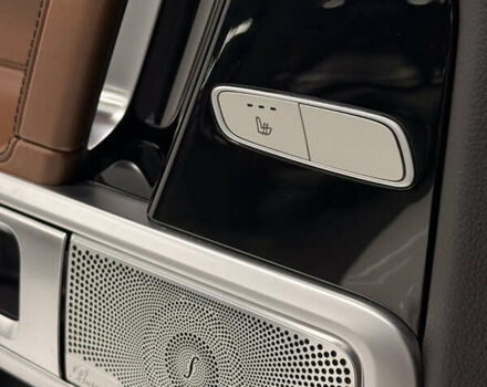 Белый Мерседес Г-Класс, объемом двигателя 4 л и пробегом 135 тыс. км за 125000 $, фото 20 на Automoto.ua