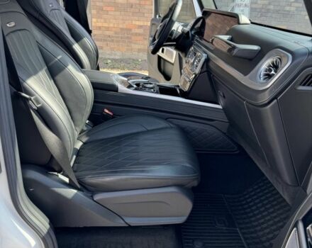 Білий Мерседес Г-Клас, об'ємом двигуна 4 л та пробігом 42 тис. км за 78000 $, фото 6 на Automoto.ua