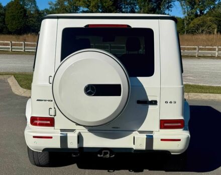 Белый Мерседес Г-Класс, объемом двигателя 4 л и пробегом 32 тыс. км за 76500 $, фото 4 на Automoto.ua