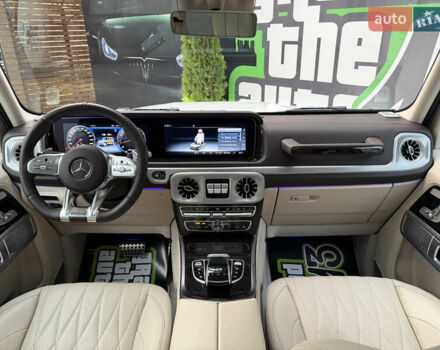 Белый Мерседес Г-Класс, объемом двигателя 4 л и пробегом 38 тыс. км за 210000 $, фото 20 на Automoto.ua