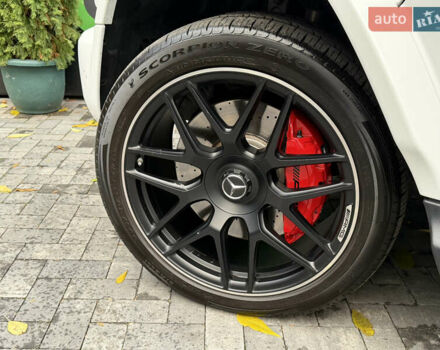 Белый Мерседес Г-Класс, объемом двигателя 4 л и пробегом 38 тыс. км за 210000 $, фото 53 на Automoto.ua