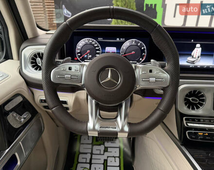 Белый Мерседес Г-Класс, объемом двигателя 4 л и пробегом 38 тыс. км за 210000 $, фото 17 на Automoto.ua