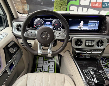 Белый Мерседес Г-Класс, объемом двигателя 4 л и пробегом 38 тыс. км за 210000 $, фото 24 на Automoto.ua