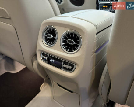 Белый Мерседес Г-Класс, объемом двигателя 4 л и пробегом 38 тыс. км за 210000 $, фото 51 на Automoto.ua