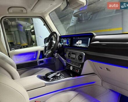 Белый Мерседес Г-Класс, объемом двигателя 3.98 л и пробегом 25 тыс. км за 219500 $, фото 103 на Automoto.ua