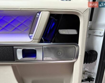 Белый Мерседес Г-Класс, объемом двигателя 3.98 л и пробегом 25 тыс. км за 219500 $, фото 61 на Automoto.ua
