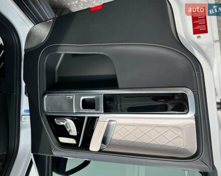Білий Мерседес Г-Клас, об'ємом двигуна 3.98 л та пробігом 33 тис. км за 225000 $, фото 41 на Automoto.ua
