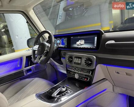 Белый Мерседес Г-Класс, объемом двигателя 3.98 л и пробегом 25 тыс. км за 219500 $, фото 102 на Automoto.ua