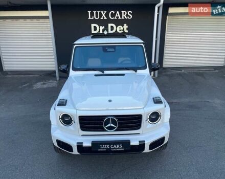 Белый Мерседес Г-Класс, объемом двигателя 0 л и пробегом 8 тыс. км за 185900 $, фото 2 на Automoto.ua