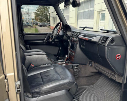 Бежевый Мерседес Г-Класс, объемом двигателя 3 л и пробегом 202 тыс. км за 39700 $, фото 14 на Automoto.ua