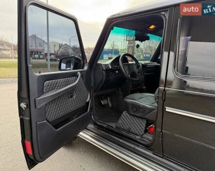 Черный Мерседес Г-Класс, объемом двигателя 5 л и пробегом 188 тыс. км за 25500 $, фото 29 на Automoto.ua