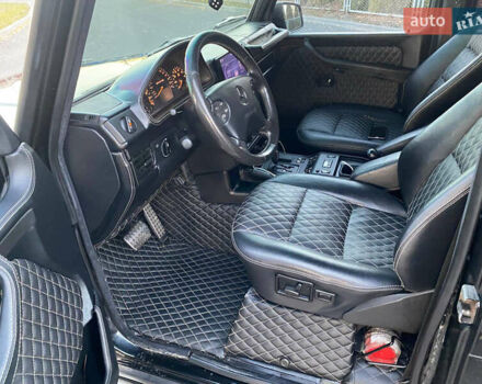 Чорний Мерседес Г-Клас, об'ємом двигуна 5 л та пробігом 179 тис. км за 23000 $, фото 13 на Automoto.ua