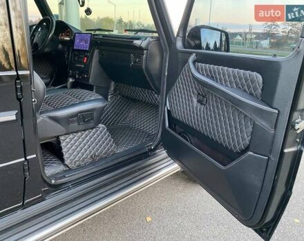 Черный Мерседес Г-Класс, объемом двигателя 5 л и пробегом 188 тыс. км за 25500 $, фото 46 на Automoto.ua