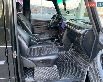 Черный Мерседес Г-Класс, объемом двигателя 5 л и пробегом 188 тыс. км за 25500 $, фото 45 на Automoto.ua