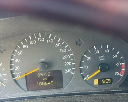 Чорний Мерседес Г-Клас, об'ємом двигуна 4.97 л та пробігом 185 тис. км за 17500 $, фото 29 на Automoto.ua