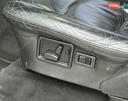 Черный Мерседес Г-Класс, объемом двигателя 5 л и пробегом 252 тыс. км за 20100 $, фото 7 на Automoto.ua