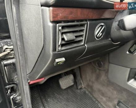 Черный Мерседес Г-Класс, объемом двигателя 4.97 л и пробегом 280 тыс. км за 16900 $, фото 8 на Automoto.ua