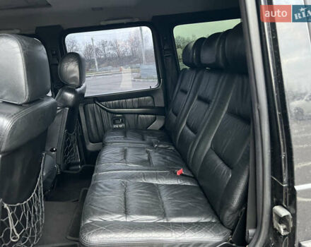 Черный Мерседес Г-Класс, объемом двигателя 5 л и пробегом 252 тыс. км за 20100 $, фото 9 на Automoto.ua