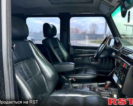 Чорний Мерседес Г-Клас, об'ємом двигуна 5 л та пробігом 253 тис. км за 19900 $, фото 11 на Automoto.ua
