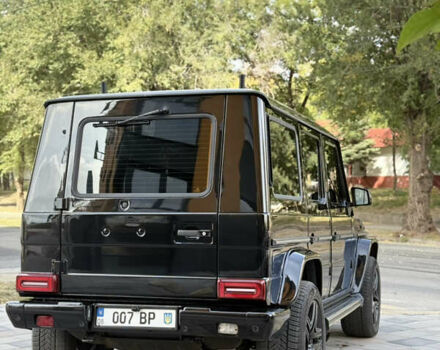 Черный Мерседес Г-Класс, объемом двигателя 5 л и пробегом 316 тыс. км за 27000 $, фото 2 на Automoto.ua