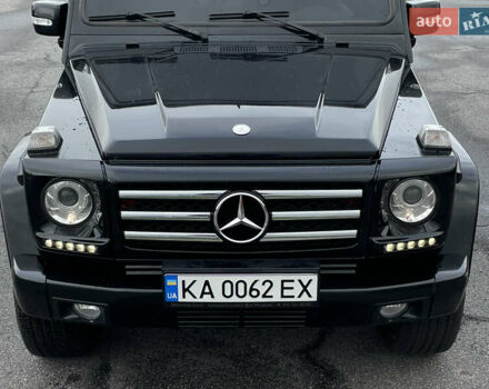 Черный Мерседес Г-Класс, объемом двигателя 5 л и пробегом 205 тыс. км за 22900 $, фото 1 на Automoto.ua