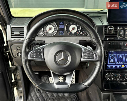 Черный Мерседес Г-Класс, объемом двигателя 4.97 л и пробегом 250 тыс. км за 23500 $, фото 16 на Automoto.ua