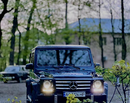 Черный Мерседес Г-Класс, объемом двигателя 5 л и пробегом 260 тыс. км за 25000 $, фото 6 на Automoto.ua