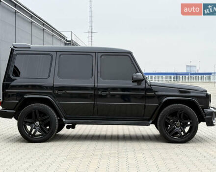 Черный Мерседес Г-Класс, объемом двигателя 4.97 л и пробегом 250 тыс. км за 23500 $, фото 1 на Automoto.ua